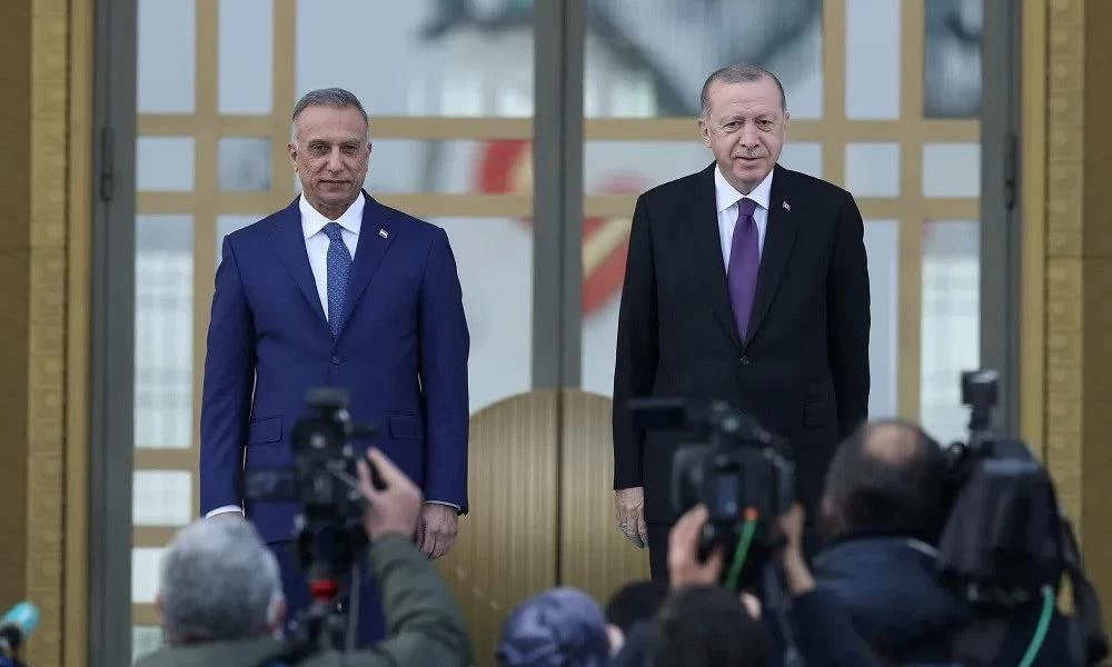 Ερντογάν: Έστησε τρικούβερτο γλέντι στο παλάτι του με δεκάδες καλεσμένους